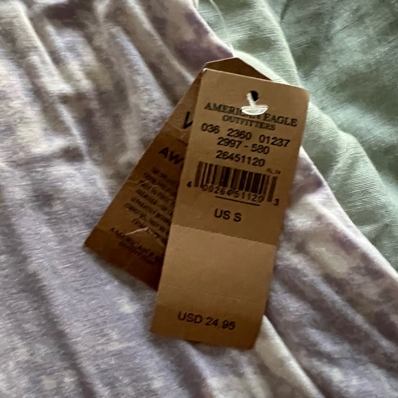 AE Soft & Sexy Tank Top Size Small in Light Purple - Picture 2 of 4